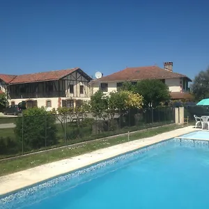 Aou Carde Appartement Lagarde-Hachan